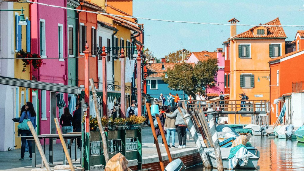 Burano: cómo llegar y qué hacer en la isla&nbsp;veneciana